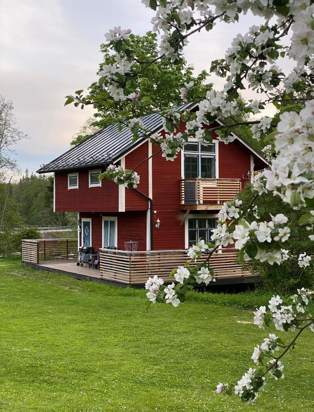 Sea Side Cabin Borlange Bagian luar foto